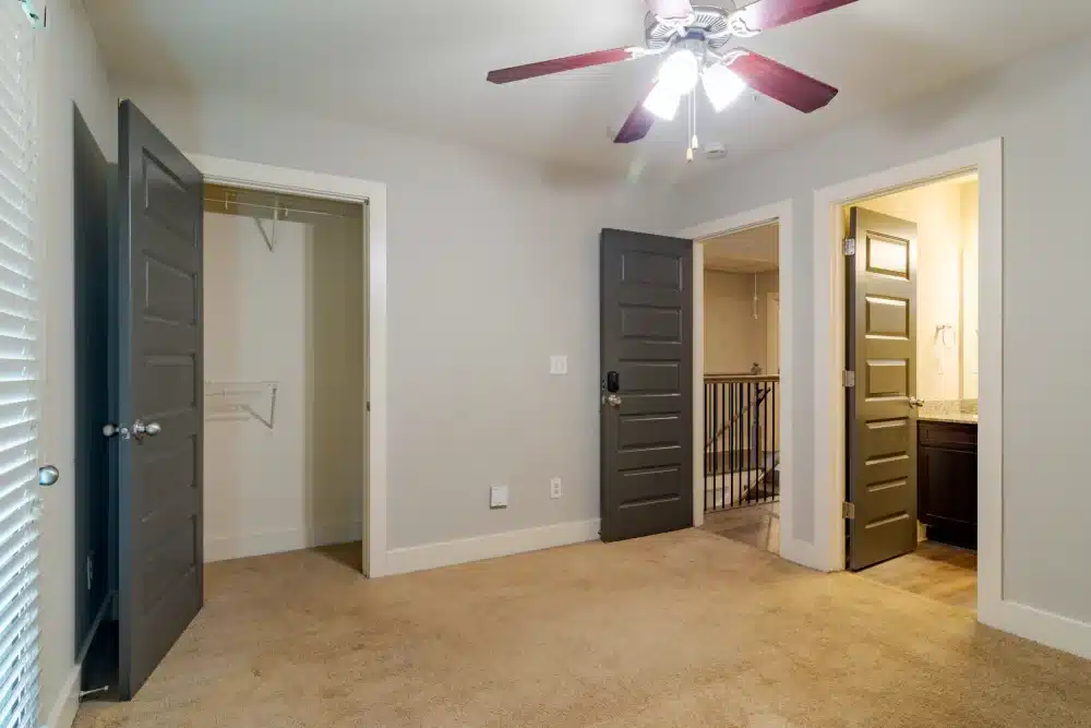 Private-Bedroom-and-Bathroom-The-Collective-at-Kennesaw-Apartments-Near-KSU
